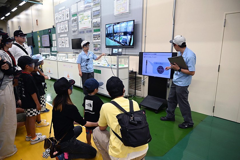 家族でものづくりの魅力を体感！岐阜製作所で社員家族向け工場見学会を開催